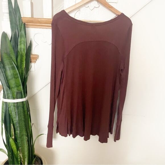 We The Free Care FP Pomegranate Colby Long Sleeve Tee Size S - Picture 8 of 8